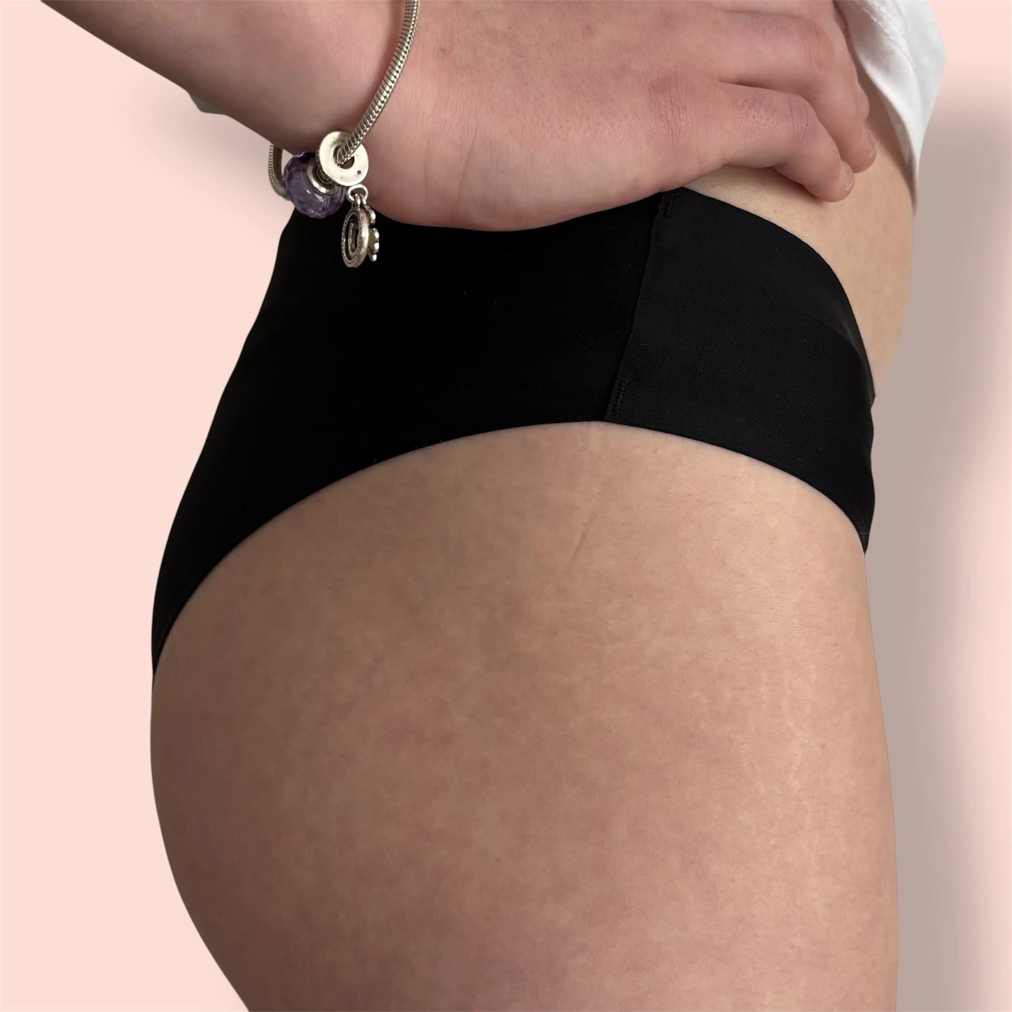 Culotte menstruelle Naoline noire adolescente jeune fille