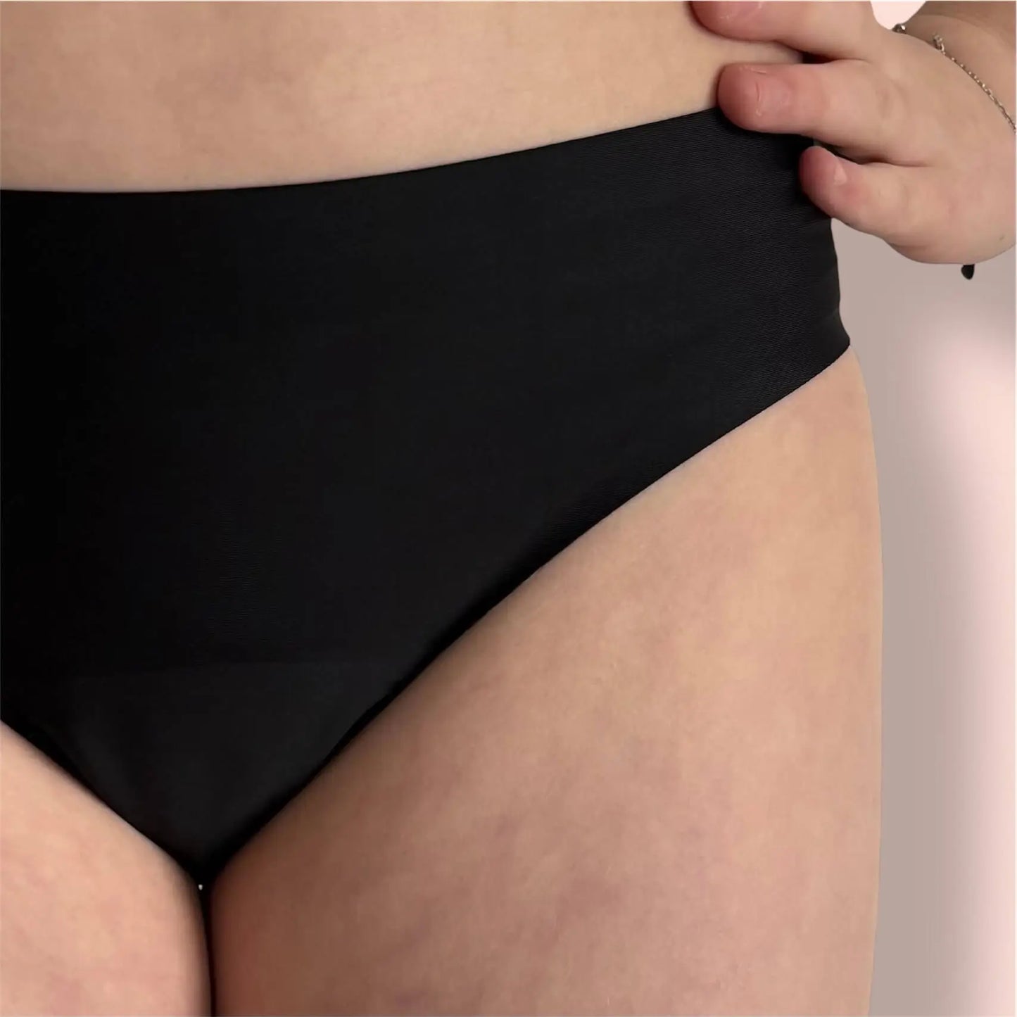 Culotte menstruelle Naoline noire adolescente jeune fille
