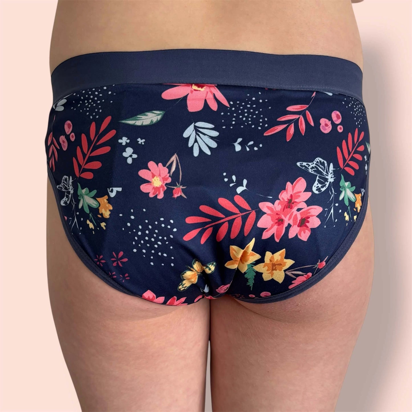 Culotte menstruelle Naoline fleurie adolescente jeune fille